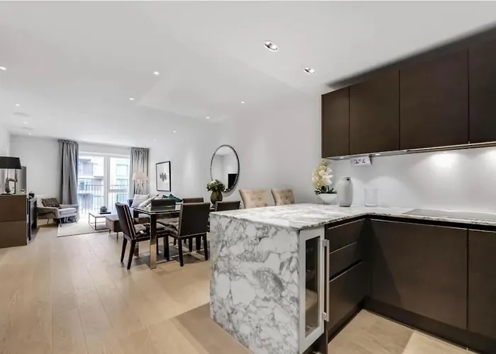 Chelsea Harbour Luxury 2 Bedroom Apartment